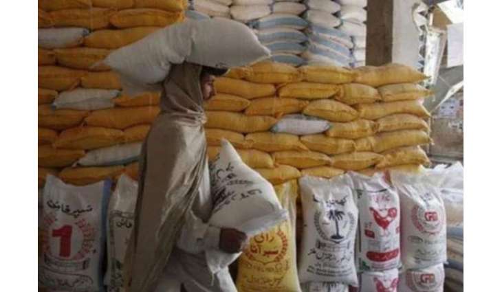Flour prices surge in Peshawar as 20kg bag crosses Rs2,900