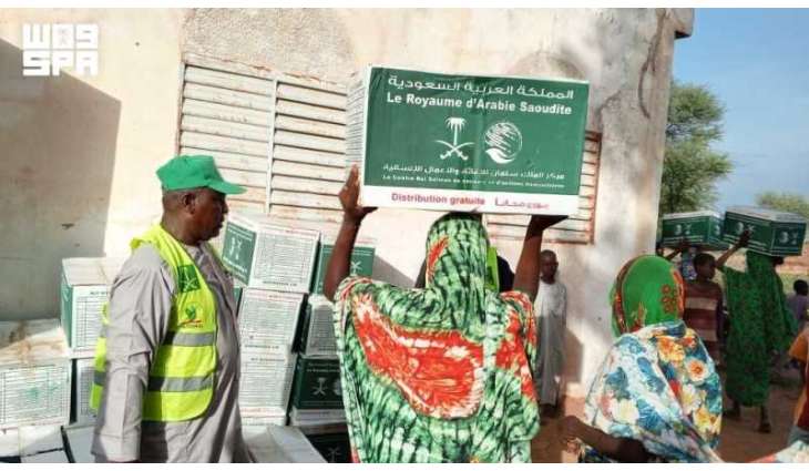 مركز الملك سلمان للإغاثة يوزّع (693) حقيبة للعناية الشخصية في عدة مناطق بإقليم شاري باقرمي في تشاد