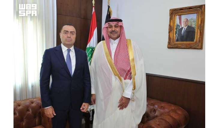 السفير الدوسري يلتقي مدير المخابرات في الجيش اللبناني