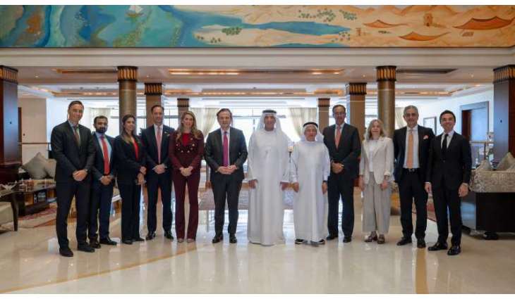 Ras Al Khaimah Ruler receives RAKBANK, Mastercard delegation