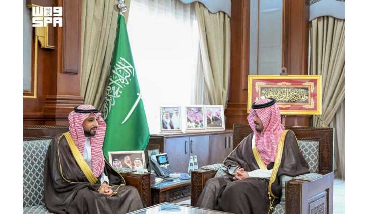 أمير منطقة المدينة المنورة يستقبل مدير عام المنطقة الغربية بالهيئة السعودية للمدن الصناعية