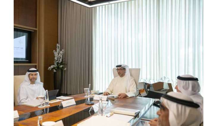 Mansour bin Zayed chairs Emirates Investment Authority Board of Directors meeting