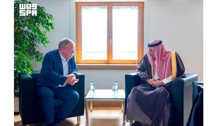 نائب وزير الخارجية يلتقي وزير خارجية الدنمارك