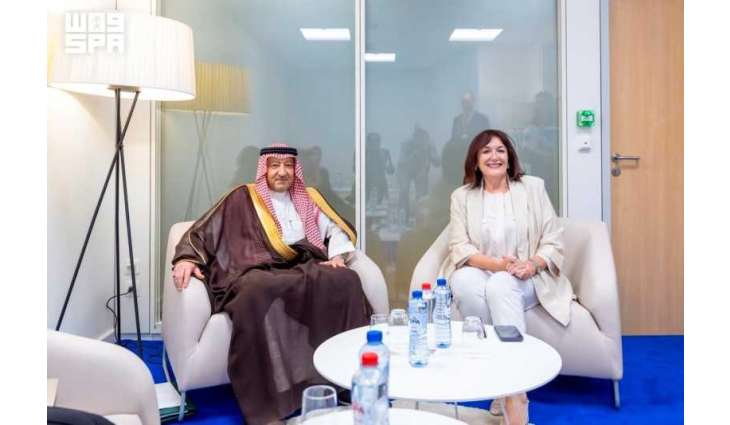 نائب وزير الخارجية يلتقي المفوضة الأوروبية لشؤون البحر الأبيض المتوسط