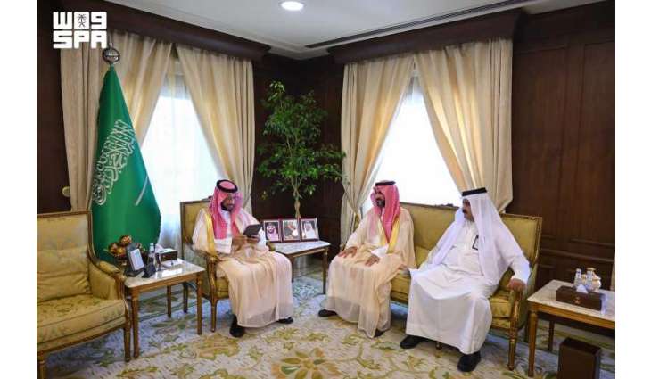 نائب أمير عسير يستقبل مدير فرع مركز وقاء بالمنطقة