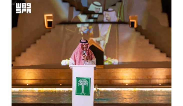 سمو الأمير سلطان بن سلمان يكرم الدكتور صالح لمعي تقديرًا لمسيرة امتدت 70 عامًا في أروقة التراث