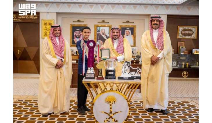 أمير القصيم يستقبل مدير فرع وزارة الرياضة ويطّلع على إنجازات فرسان المنطقة في المحافل الدولية