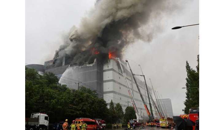 Korean firefighters battle Coupang warehouse blaze for third day