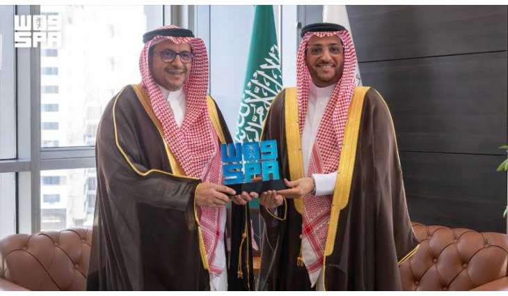 رئيس 