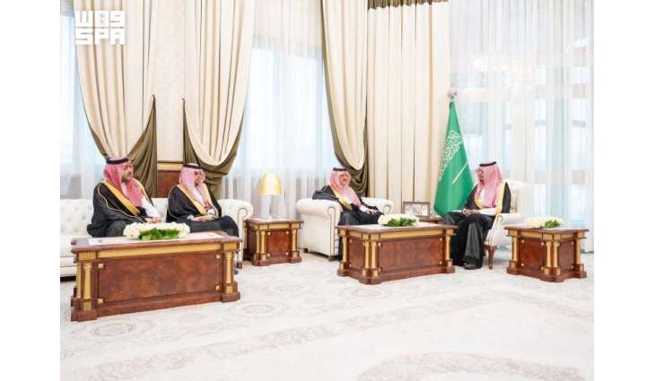 نائب أمير الباحة يستقبل نائب الرئيس التنفيذي للمركز الوطني لتنمية القطاع غير الربحي