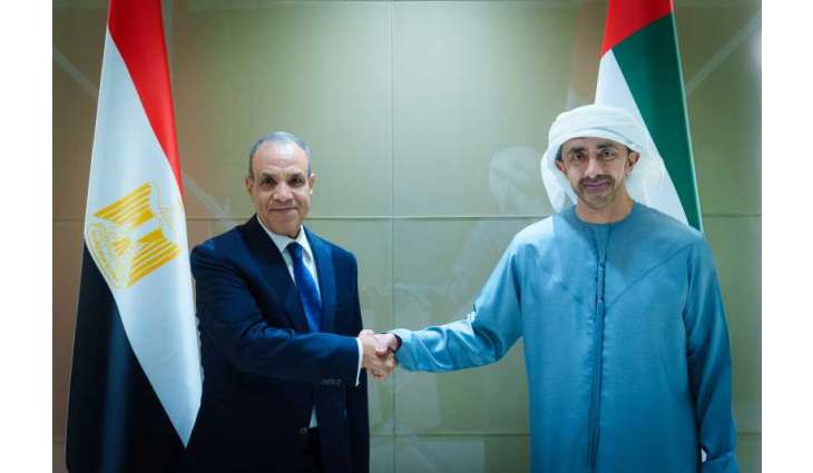 Abdullah bin Zayed, Egyptian FM discuss latest regional developments