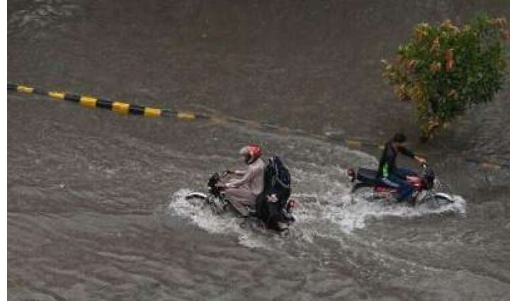 Heavy monsoon rains inundate Lahore, disrupt life across Punjab