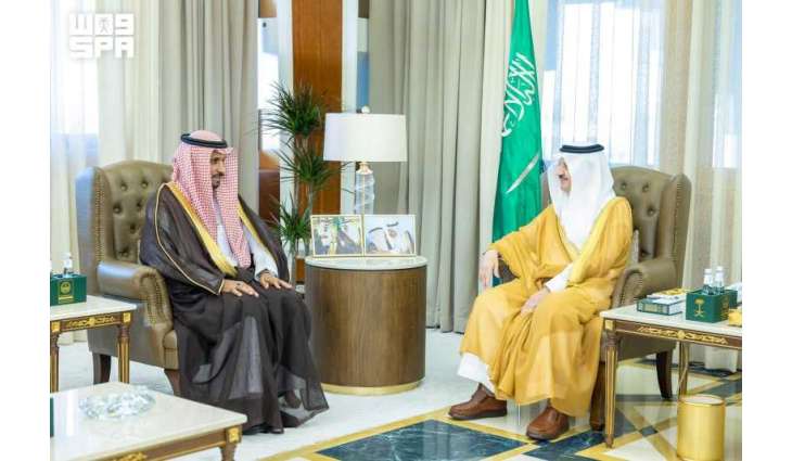 أمير المنطقة الشرقية يستقبل الرئيس التنفيذي لمؤسسة 