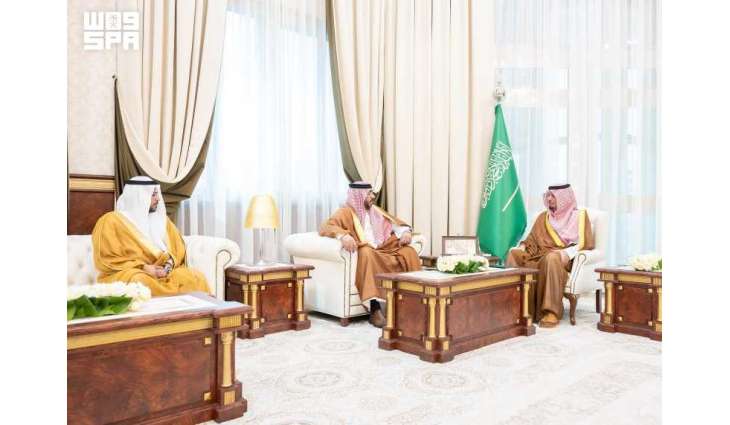نائب أمير الباحة يستقبل مدير إدارة تجربة المستثمر بمركز التنافسية والأعمال