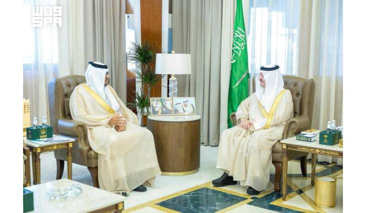 أمير المنطقة الشرقية يستقبل رئيس وأعضاء مجلس إدارة جمعية الأداء المؤسسي المتميز