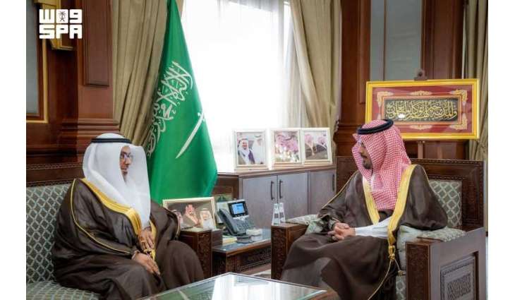 أمير المدينة المنورة يستقبل رئيس النيابة العامة بالمنطقة