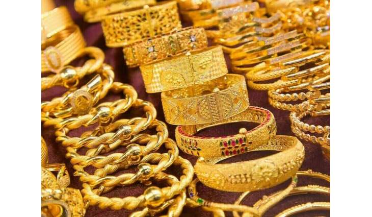 Gold prices jump by Rs4,000 per tola in Pakistan