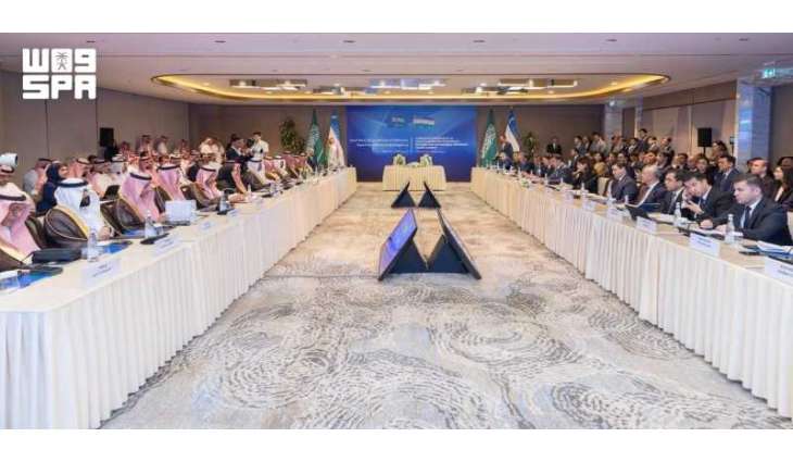 وزير الصحة يشارك في الطاولة المستديرة بأوزبكستان ويشهد توقيع عدة اتفاقيات لتعزيز الاستثمار والشراكات الصحي